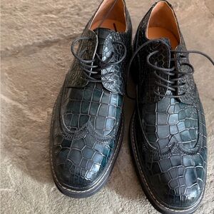 Elegant Dark Blue Crocodile Pattern Oxfords